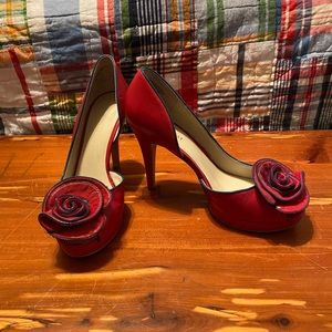 None West Red Flower Pumps Size 8